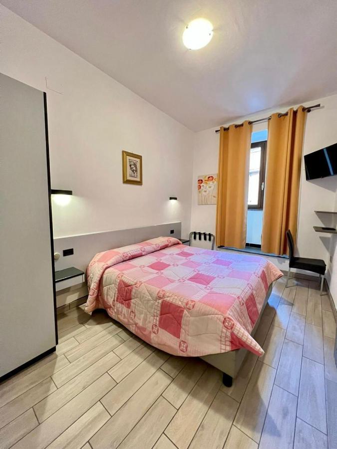 Hotel Centrale Cascia Buitenkant foto