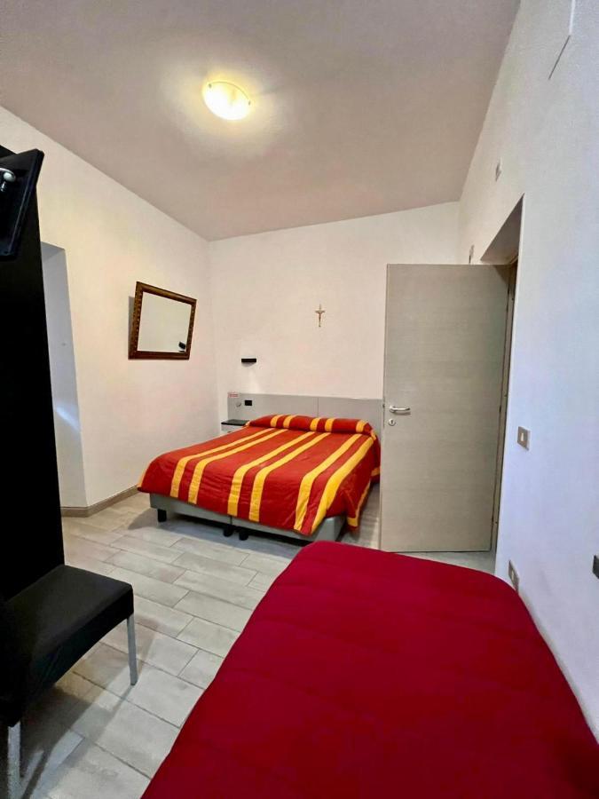Hotel Centrale Cascia Buitenkant foto
