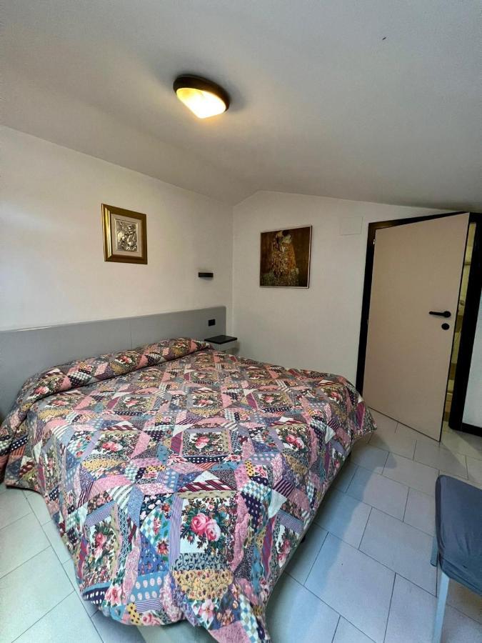 Hotel Centrale Cascia Buitenkant foto