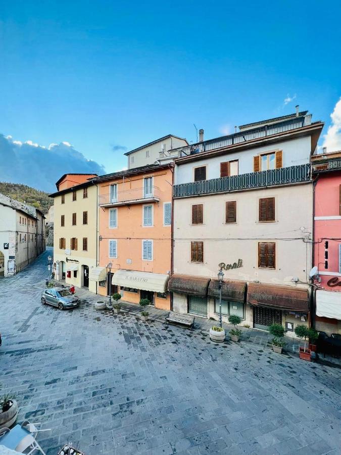 Hotel Centrale Cascia Buitenkant foto
